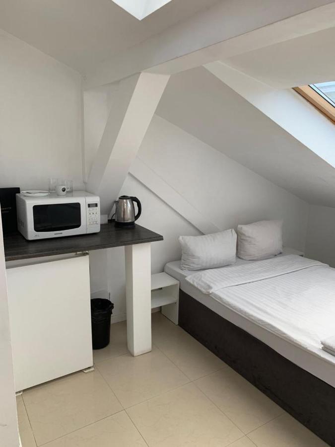 Apartamenty Hoza Attic Studio Warsaw Exterior photo